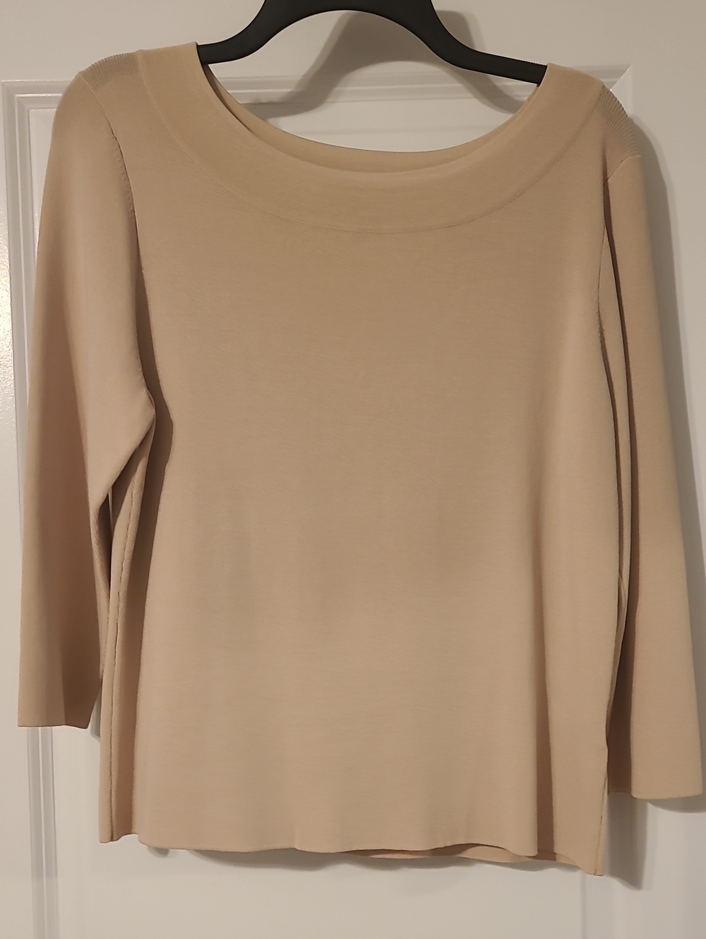 Debbie Morgan Beige Boatneck 3/4 Sleeve Top